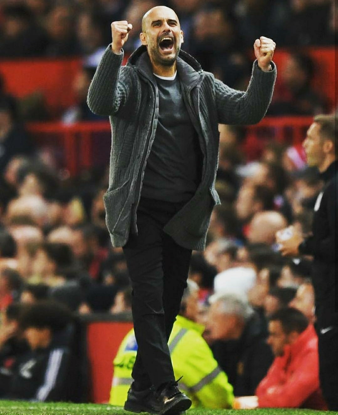 C5561883FA97FB207F00CC825228B1C0